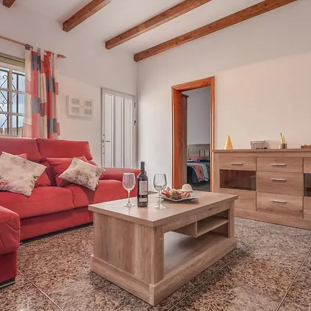 Casa Yamile Tarajalejo